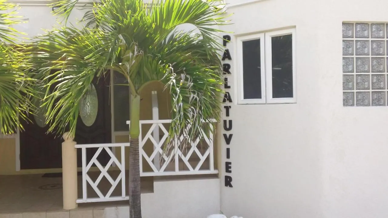 'Mayaro' Private Room With Ocean View Saint Philip Homestay