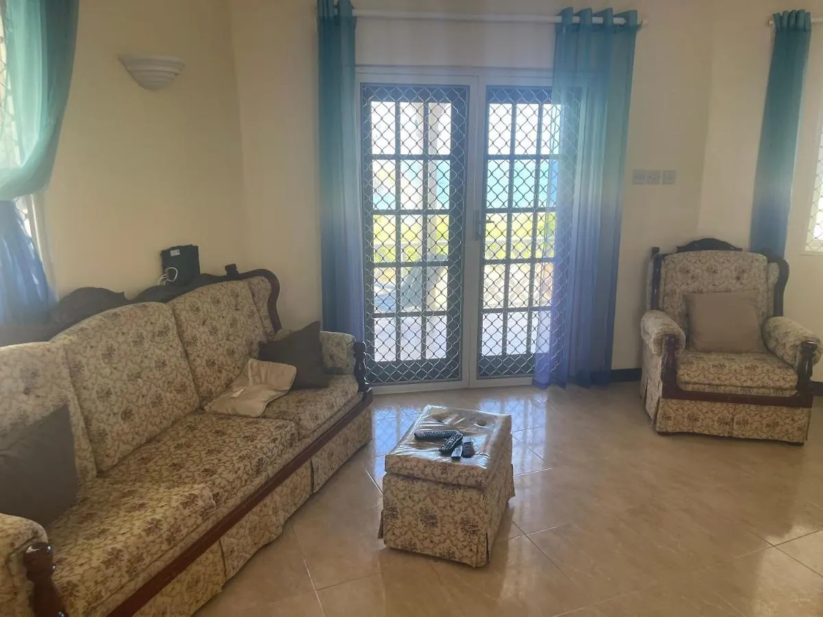 'Mayaro' Private Room With Ocean View Saint Philip Homestay